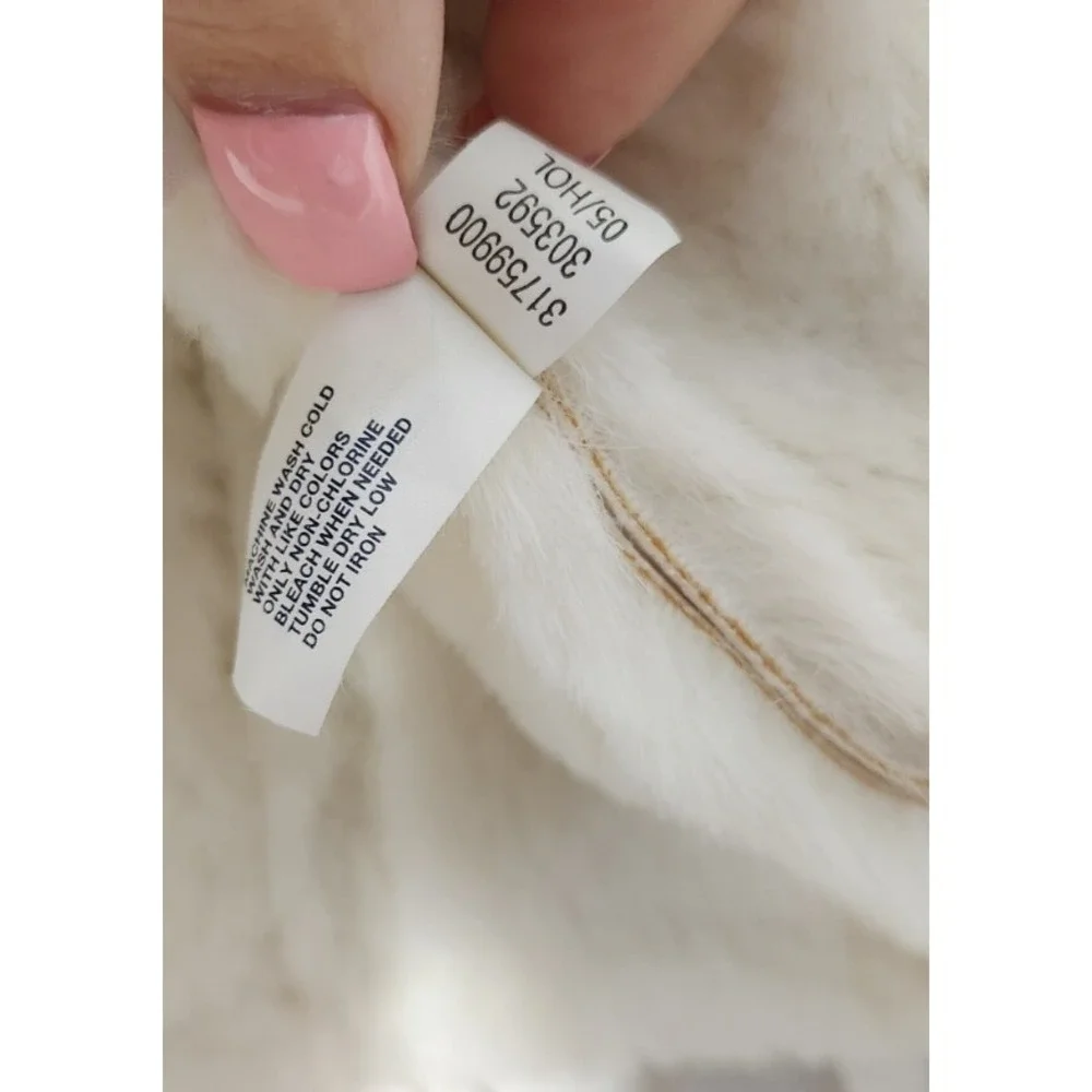 Gap Vest Toddler 2 White Faux Fur‎ Winter Warm Layering Dressy Family Pictures